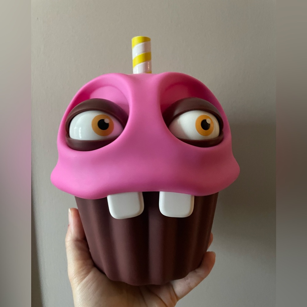 FNAF Five Nights at Freddy’s Mr. Cupcake Cup